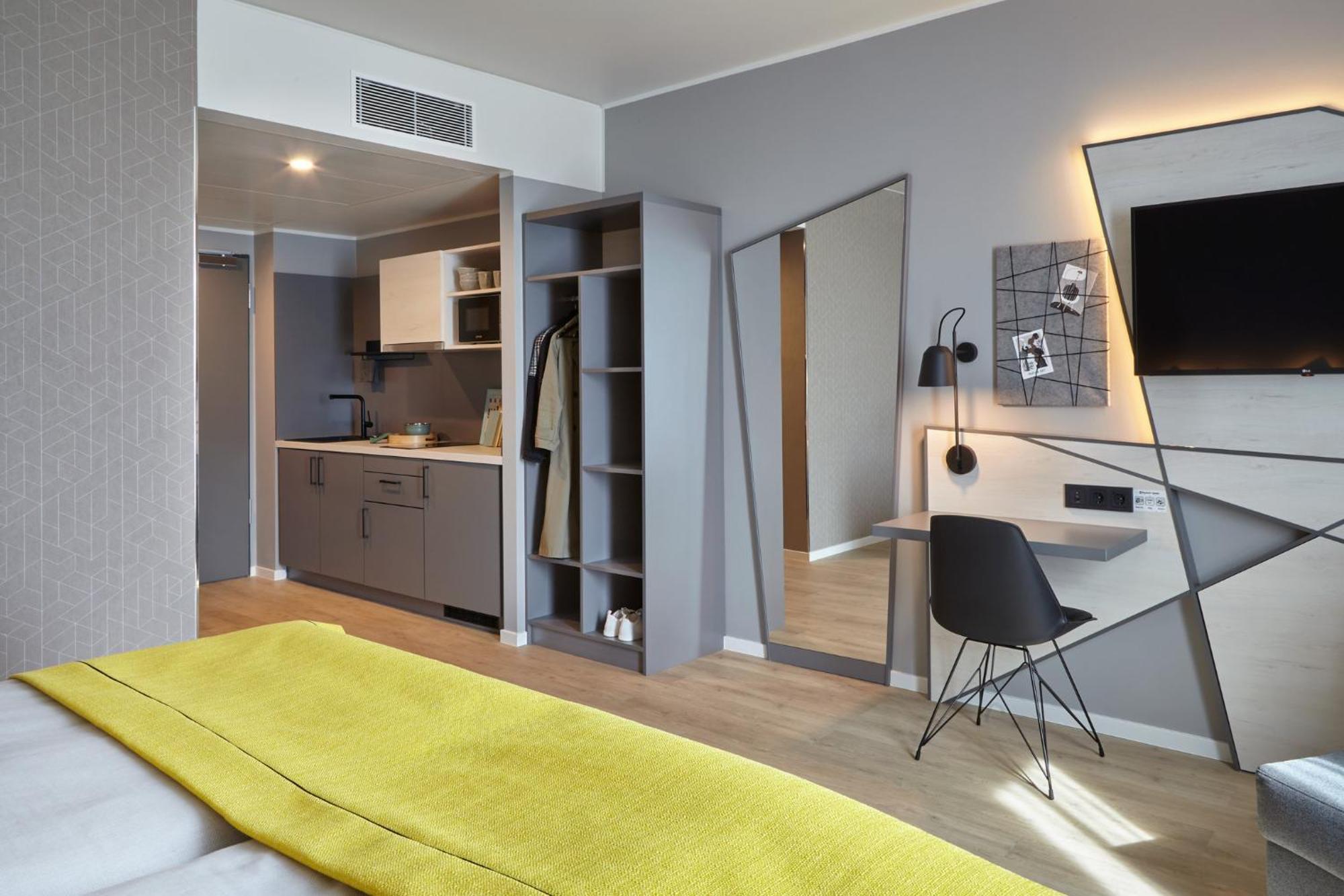 Candlewood Suites Duesseldorf Airport By Ihg Aparthotel